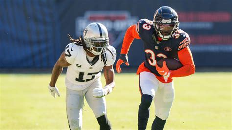 Bears CB Jaylon Johnson requests a trade, reports say